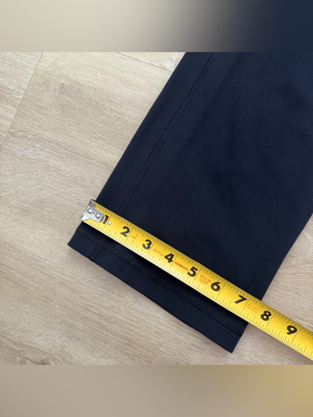 Aritzia TnAction ATMOSPHERE WIDE HI-RISE LEGGING in Black - Picture 5 of 9